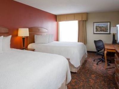 Hampton Hotel 3*