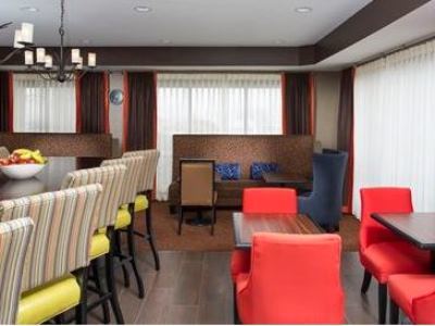 Hotel Hampton 3*